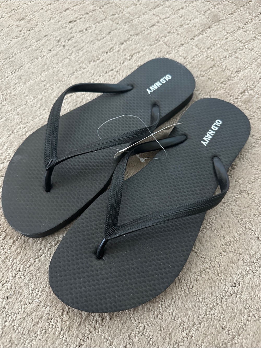 Old navy flip flops free when bundled with any purchase!